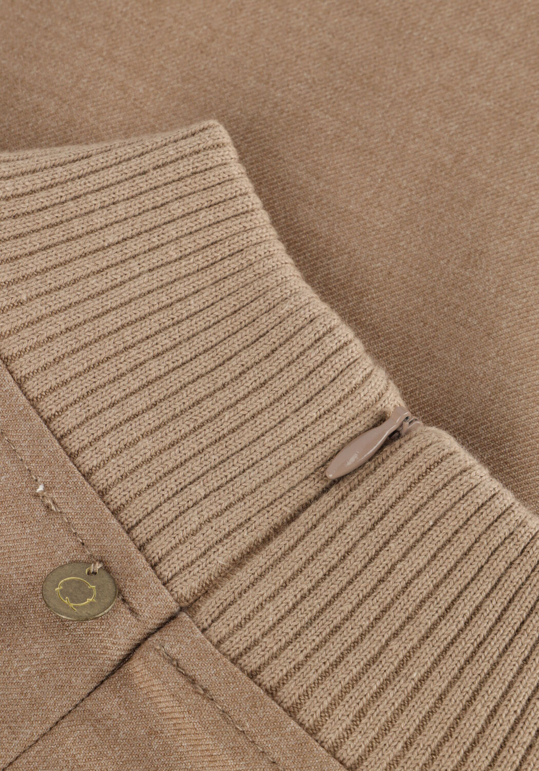 CIRCLE OF TRUST Haut PHILIPPA TOP en beige - large