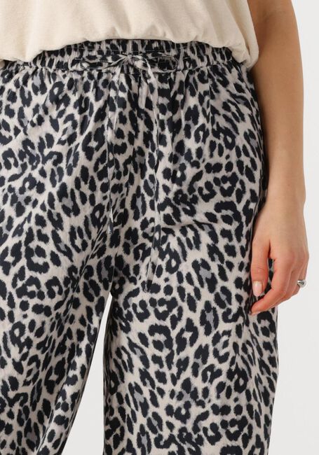 LOLLYS LAUNDRY LIAMLL PANT Pantalons en noir - large