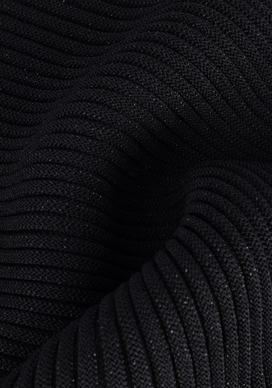 Y.A.S. Haut YASFAMA SL KNIT TOP en noir - large