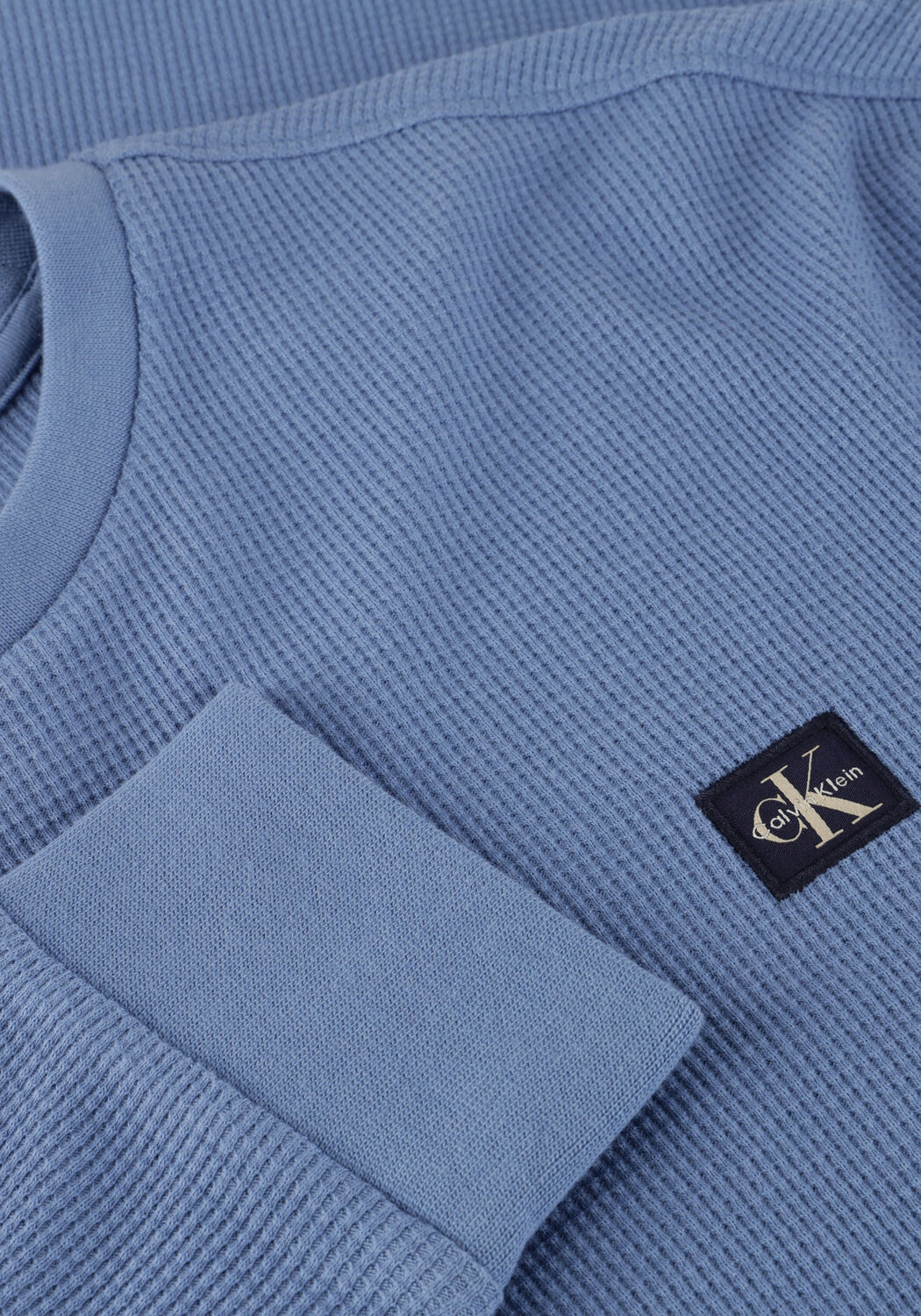 Lichtblauwe CALVIN KLEIN Trui LS WAFFLE BADGE CREWNK TEE - large