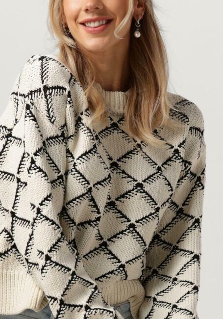 SELECTED FEMME Pull SLFOLIVIA LS CROPPED KNIT O-NECK en beige - large