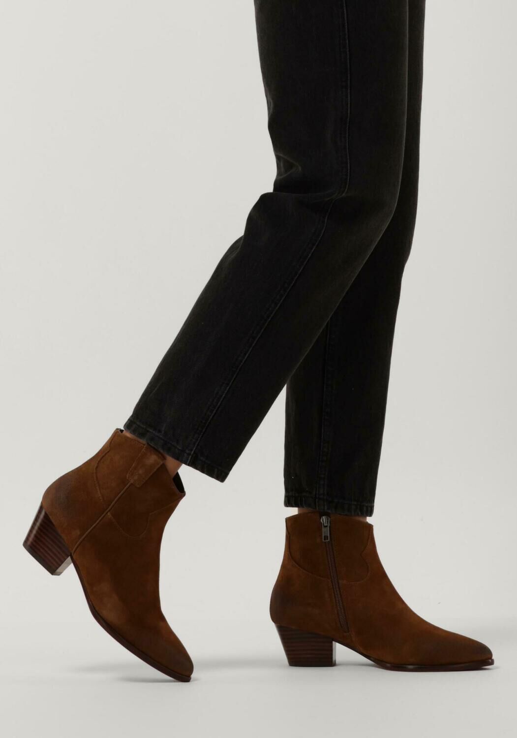 ASH HOUSTON Bottines en marron - large