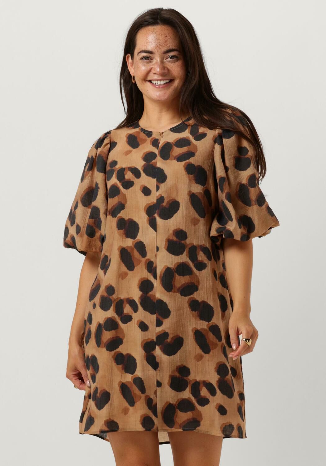 Camel BY BAR Mini jurk ARYA CHEETA DRESS Omoda