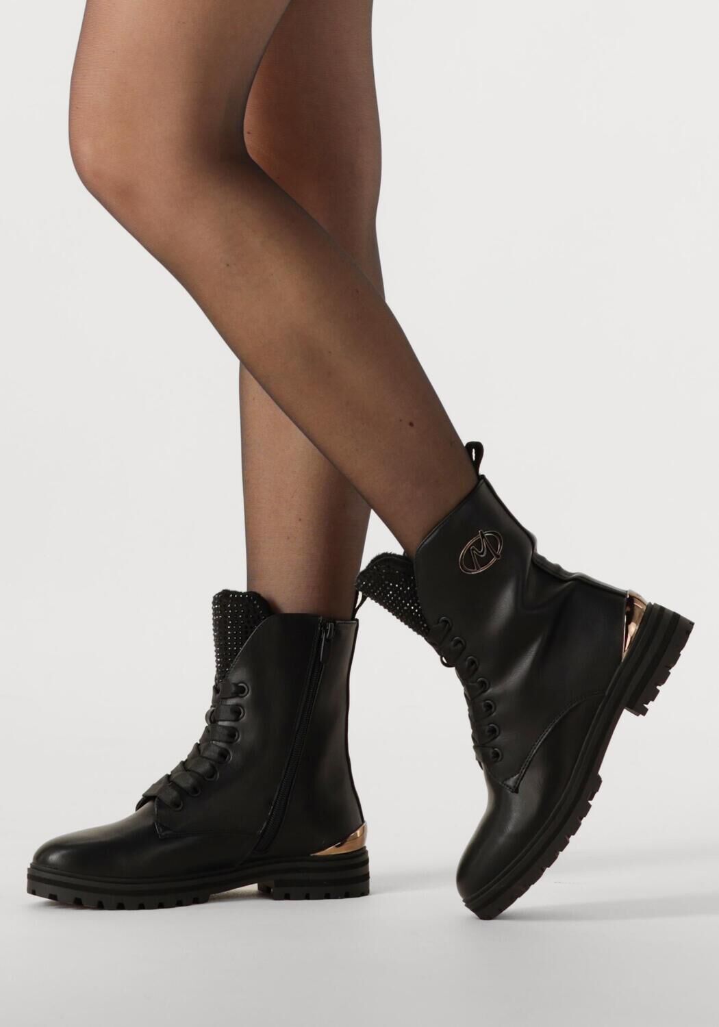 MEXX Bottines &agrave; lacets PHIBY EARLY en noir - large