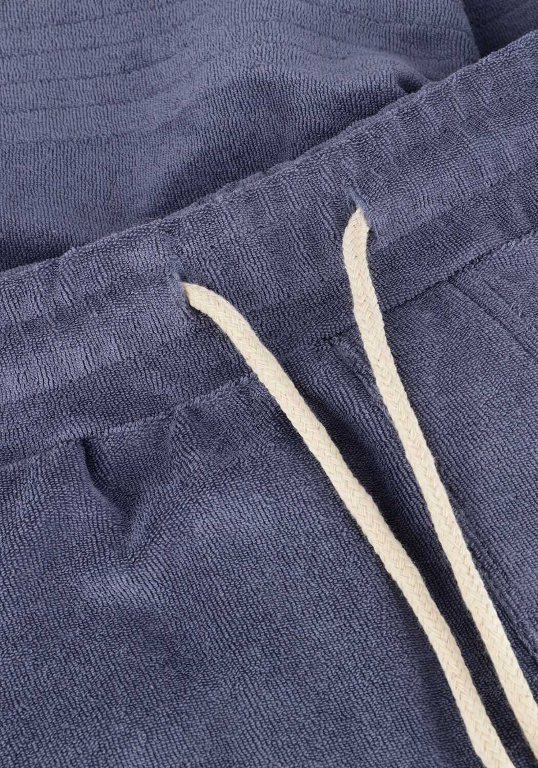 THE GOODPEOPLE Pantalon courte HTOWEL en bleu - large