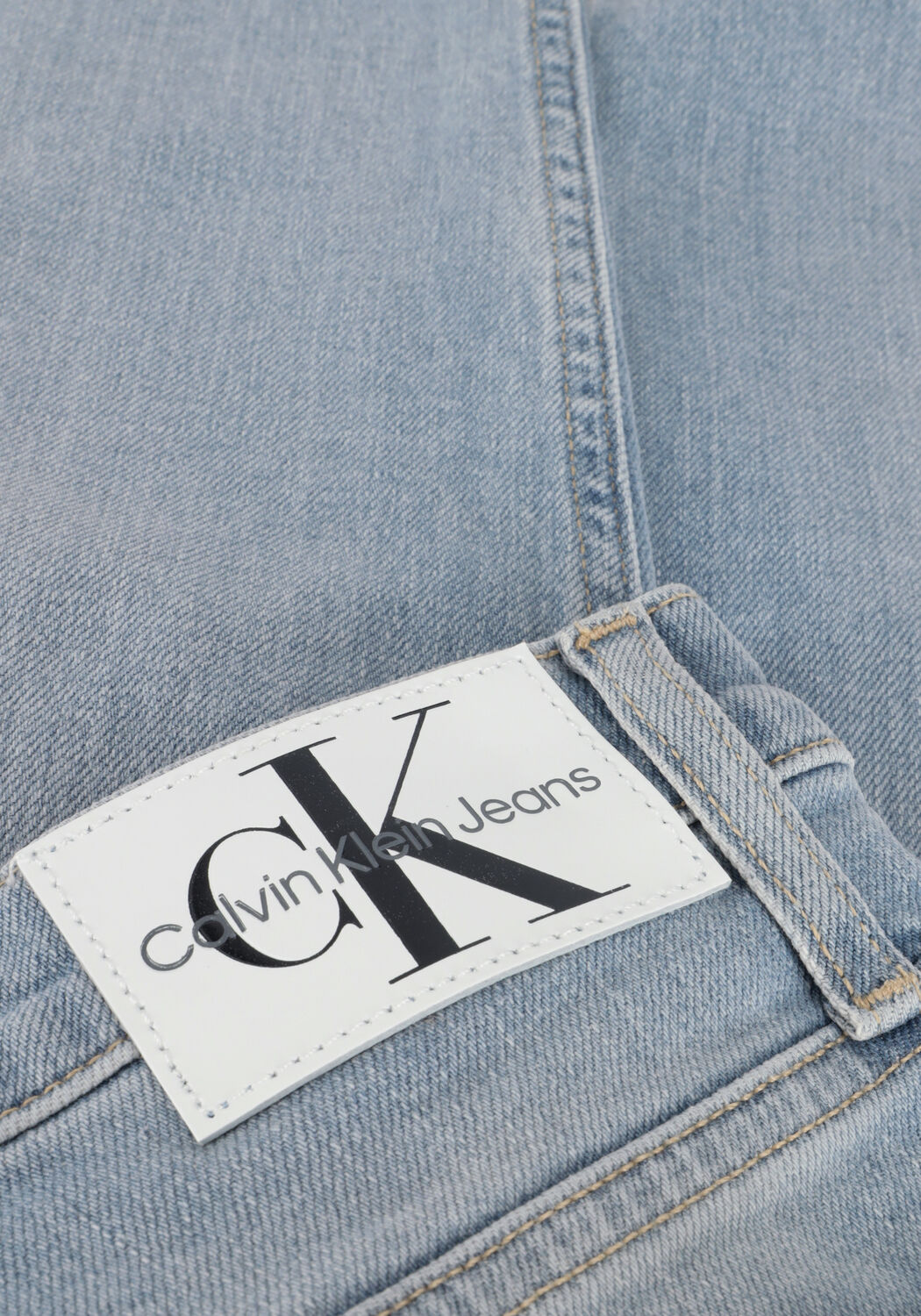 CALVIN KLEIN Mom jeans MOM JEAN en bleu - large