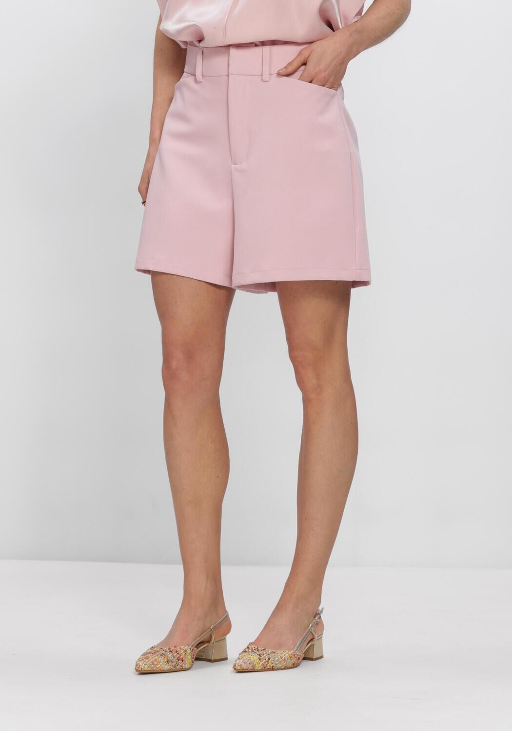 Lichtroze NUKUS Broeken/jumpsuits DAHLIA SHORT - large
