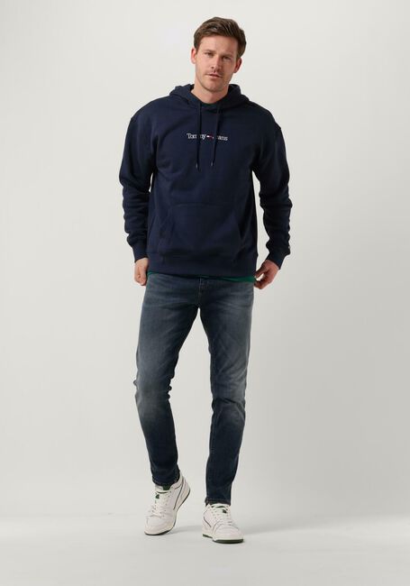 Donkergroene TOMMY JEANS T-shirt TJM TOMMY BADGE TEE Donkergroene TOMMY JEANS T-shirt TJM TOMMY BADGE TEE - large