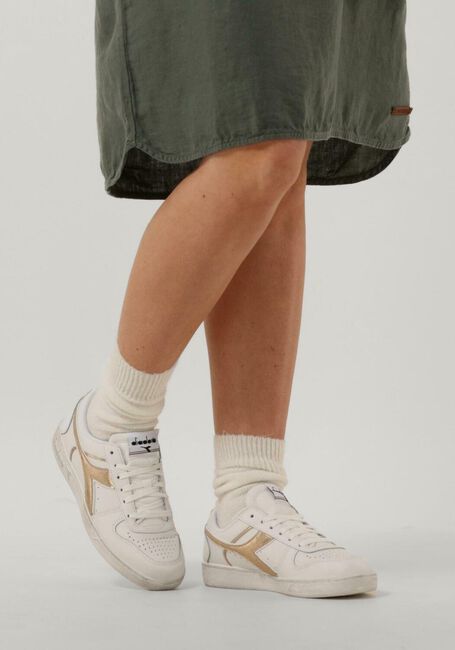Witte DIADORA Sneakers MAGIC BASKET LOW METAL WOMAN - large