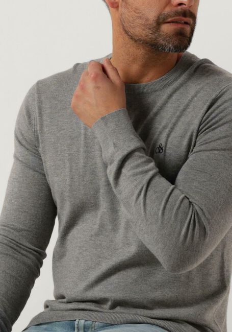 SCOTCH & SODA Pull ESSENTIALS - CLASSIC CREWNECK PULLOVER en gris - large