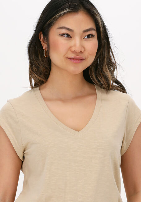 Zand CC HEART T-shirt BASIC V-NECK TSHIRT - large