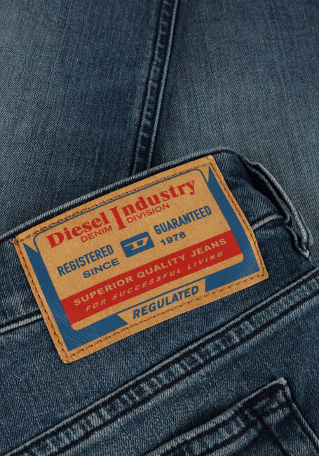 DIESEL Skinny jeans 1979 SLEENKER Bleu clair - large