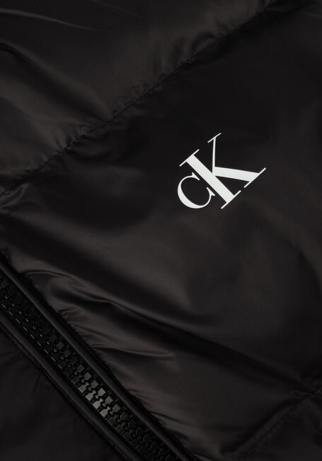 Zwarte CALVIN KLEIN Gewatteerde jas ESSENTIALS DOWN JACKET Zwarte CALVIN KLEIN Gewatteerde jas ESSENTIALS DOWN JACKET - large