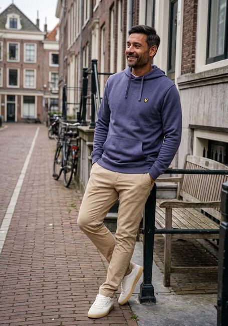 LYLE & SCOTT Chandail PULLOVER HOODIE en violet - large