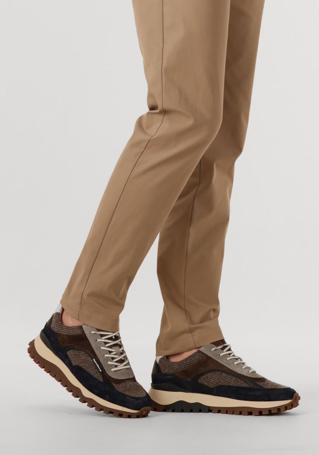 FLORIS VAN BOMMEL Baskets basses SFM-10156 DE GROMMER en marron - large