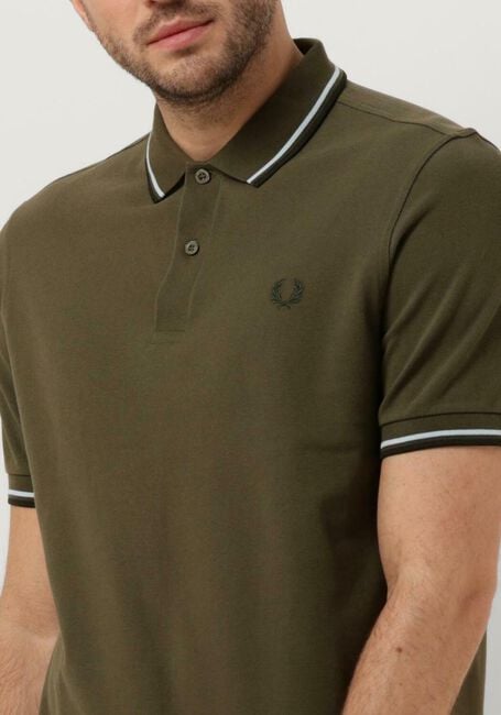 FRED PERRY Polo TWIN TIPPED FRED PERRY SHIRT en vert - large