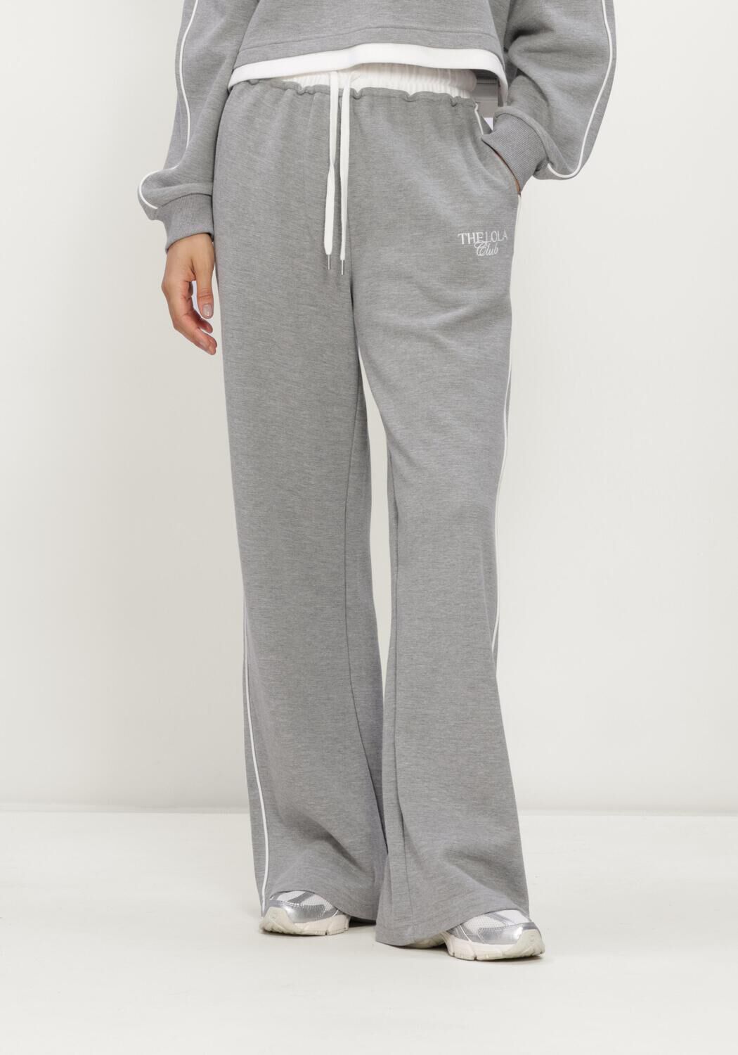 Grijze THE LOLA CLUB Joggingbroek KAYA PANTS - large