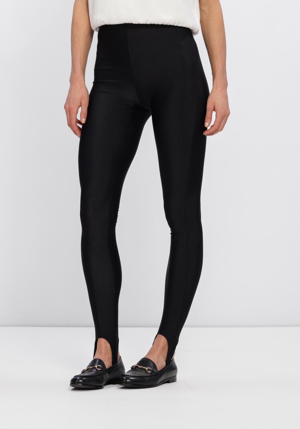 STUDIO AMAYA Legging LIS LEGGING en noir - large