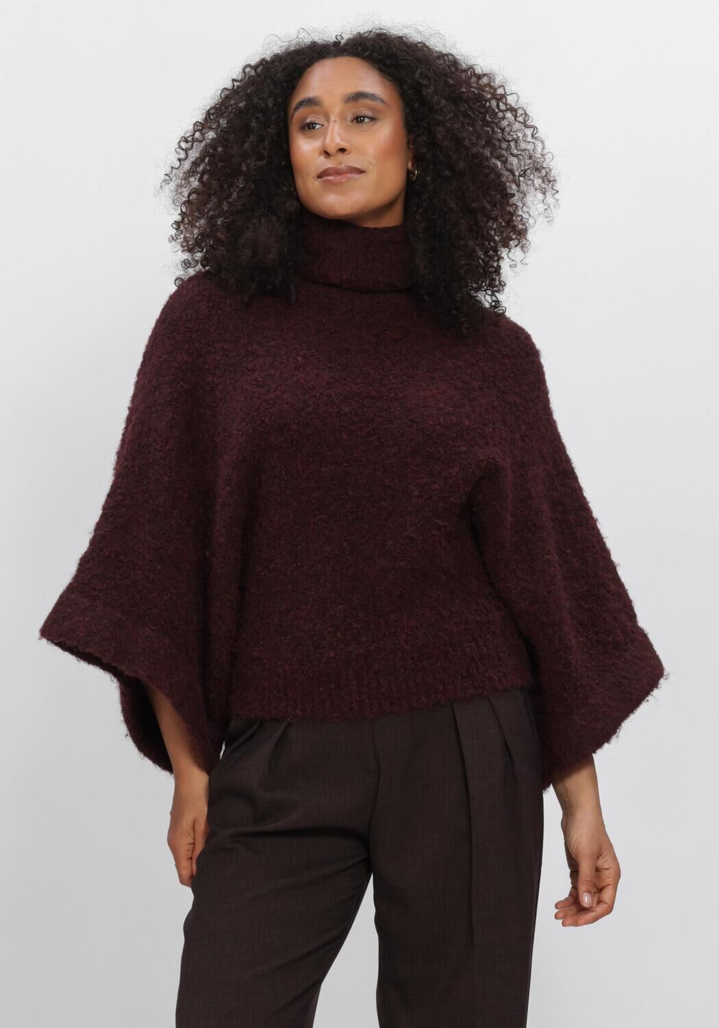 Bordeaux AIMEE THE LABEL Truien/vesten NAMIBIAW6 KNITTED SWEATER - large