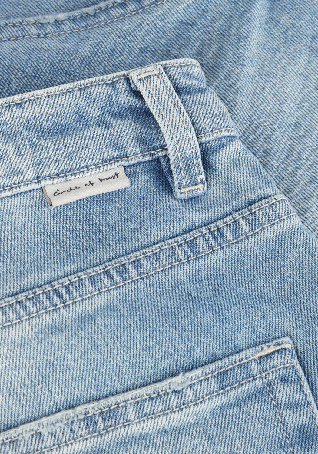 CIRCLE OF TRUST Pantalon courts MIKKY SHORT Bleu clair - large