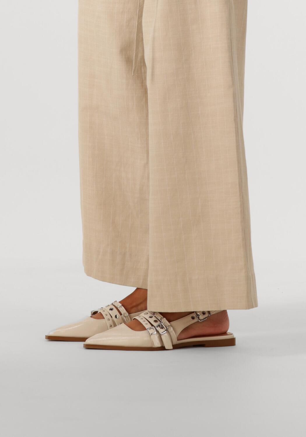 STEFANO LAURAN D241192129 Slingbacks en blanc - large