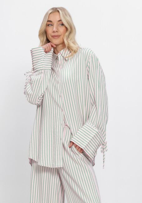 EDITED JURI SHIRT Blouses en rose - large