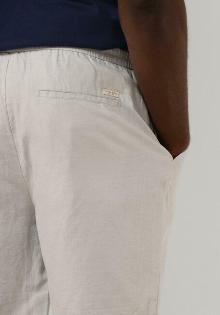 SCOTCH & SODA Pantalon courte FAVE - COTTON/LINEN TWILL BERMUDA en gris - large