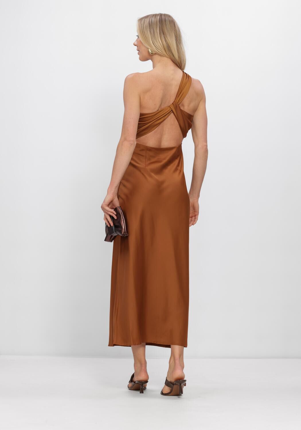 MODSTR&Ouml;M Robe maxi NARCISSAMD DRESS en marron - large