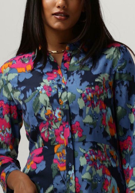 Y.A.S. Robe maxi YASSAVANNA LONG SHIRT DRESS en bleu - large