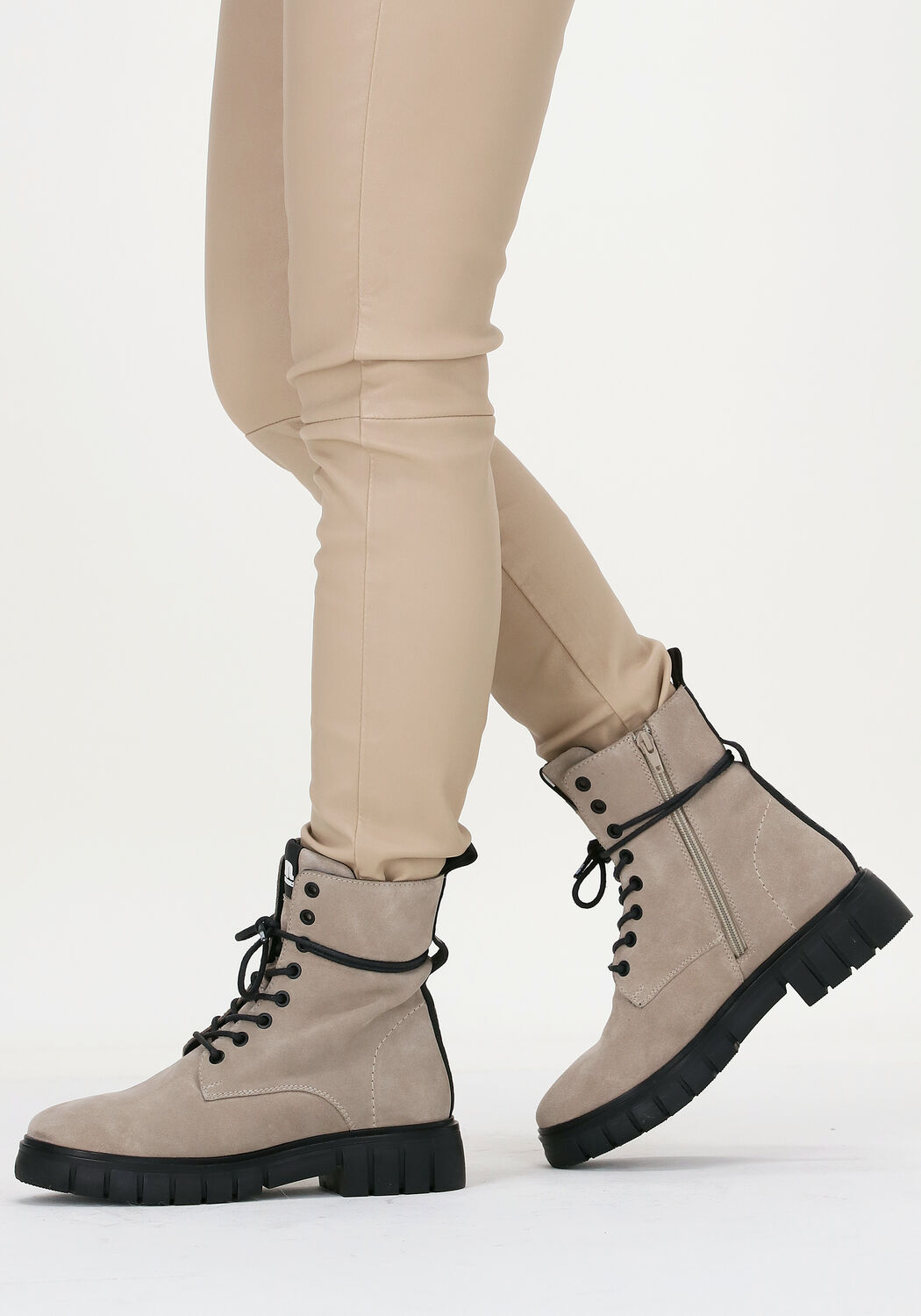 MARUTI Bottines &agrave; lacets TYLER en beige - large