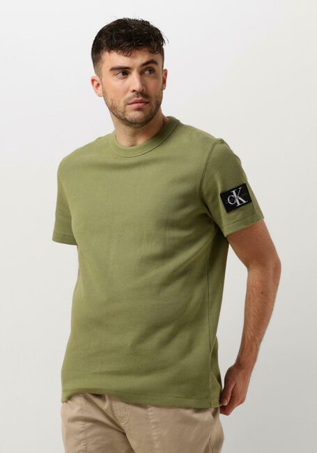 CALVIN KLEIN T-shirt BADGE WAFFLE TEE en vert - large