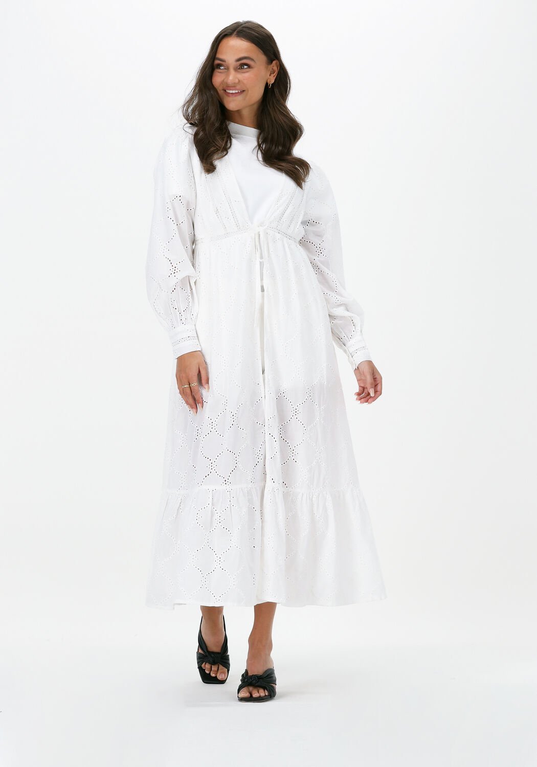 Witte jurk met broderie anglaise outlet