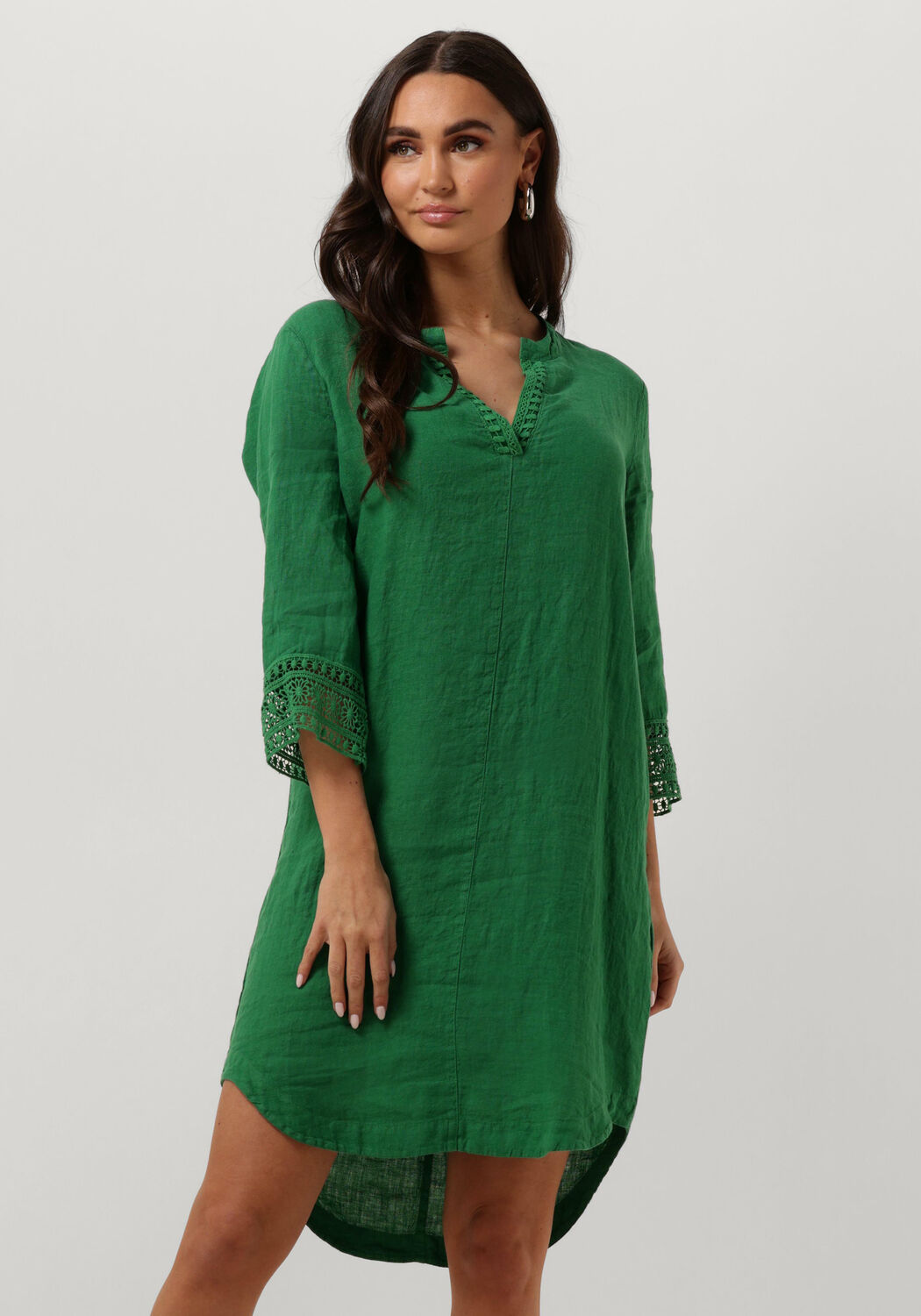 Groene NUKUS Mini jurk CAROL DRESS Omoda