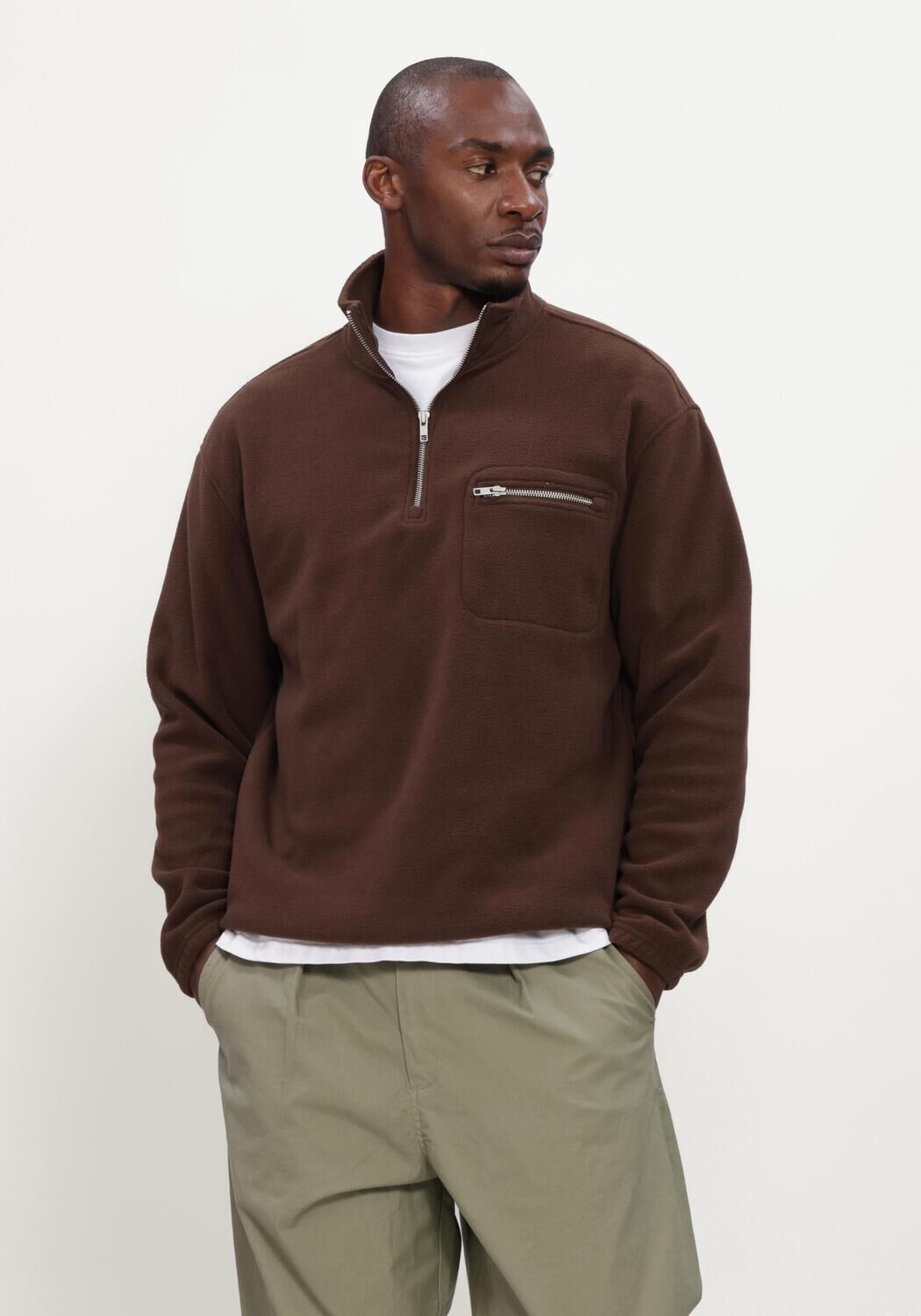 ANERKJENDT Pull AKTONI FLEECE HALF ZIP SWEAT en marron - large
