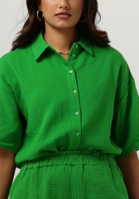 OBJECT CARINA 2/4 SHIRT 126 Blouses en vert - large