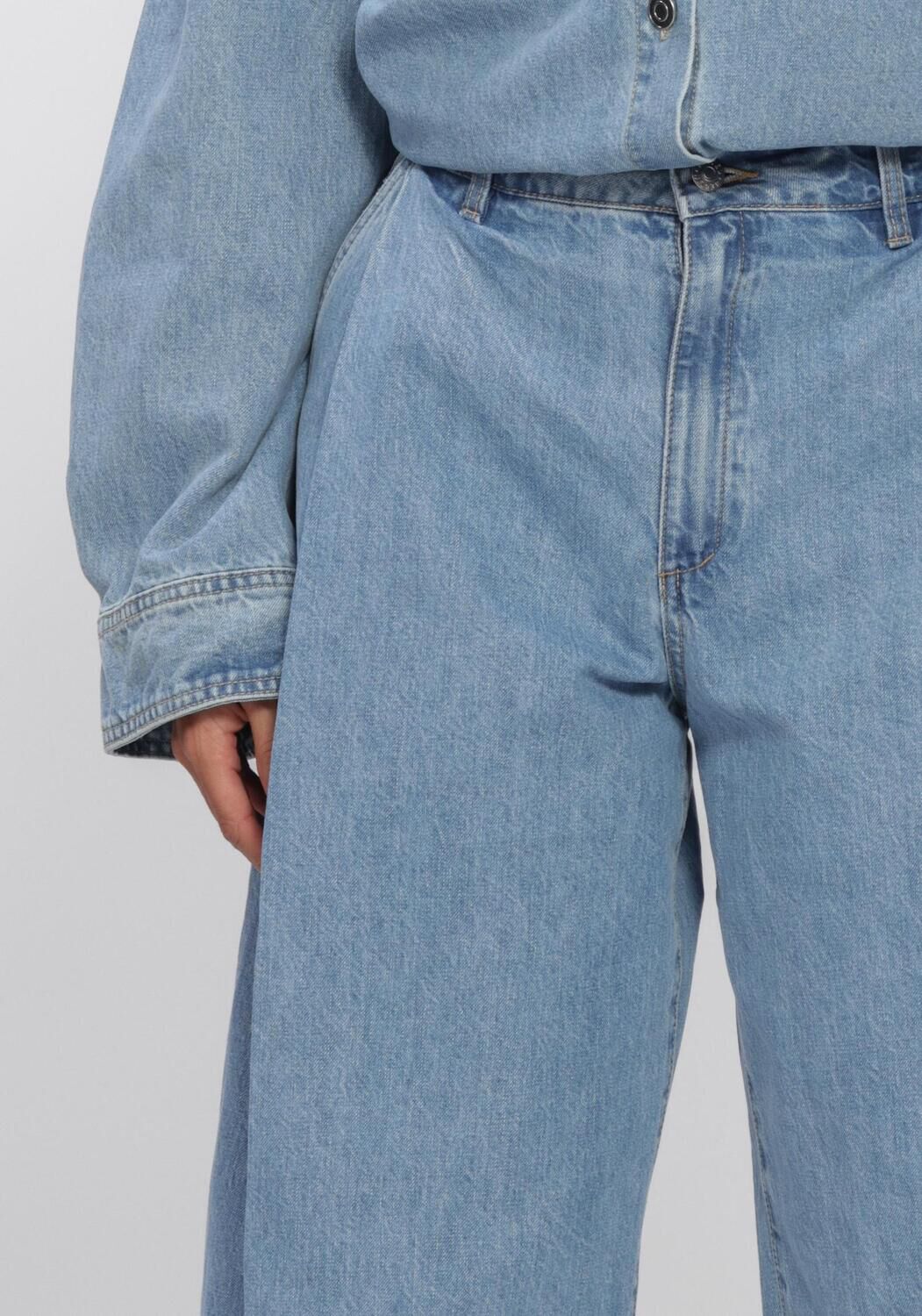 Lichtblauwe EDITED Jeans ALANI JEANS - large