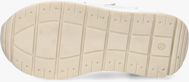 PINOCCHIO P1552 Baskets basses en blanc - large
