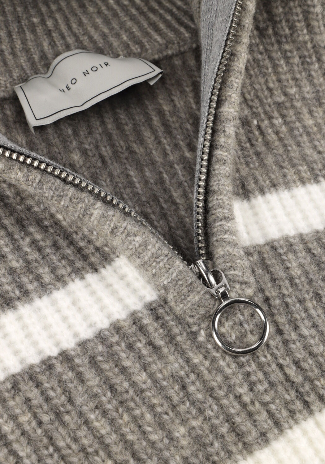 NEO NOIR Pull NEVENA STRIPE KNIT BLOUSE en gris - large