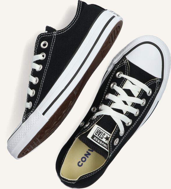 Zwarte CONVERSE Sneakers CHUCK TAYLOR ALL STAR OX DAMES Zwarte CONVERSE Sneakers CHUCK TAYLOR ALL STAR OX DAMES - large