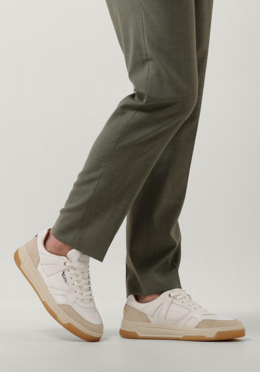 BOSS Baskets basses BRANDON TENN en blanc - large