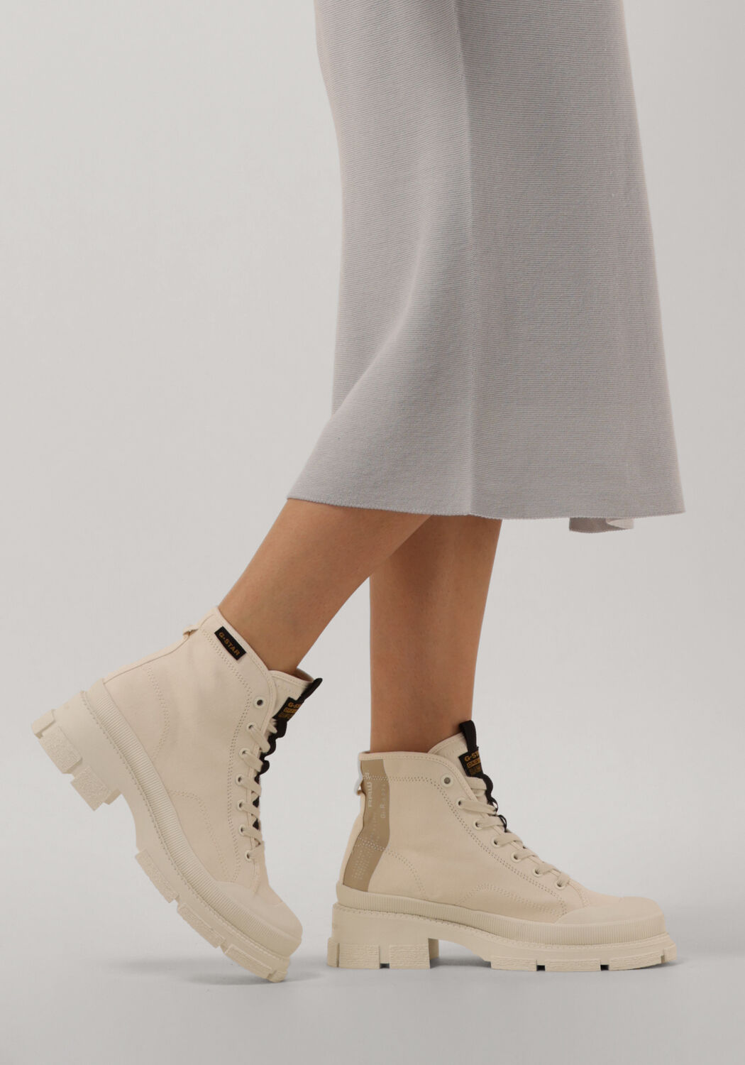 G-STAR RAW Bottines &agrave; lacets AEFON II en blanc - large