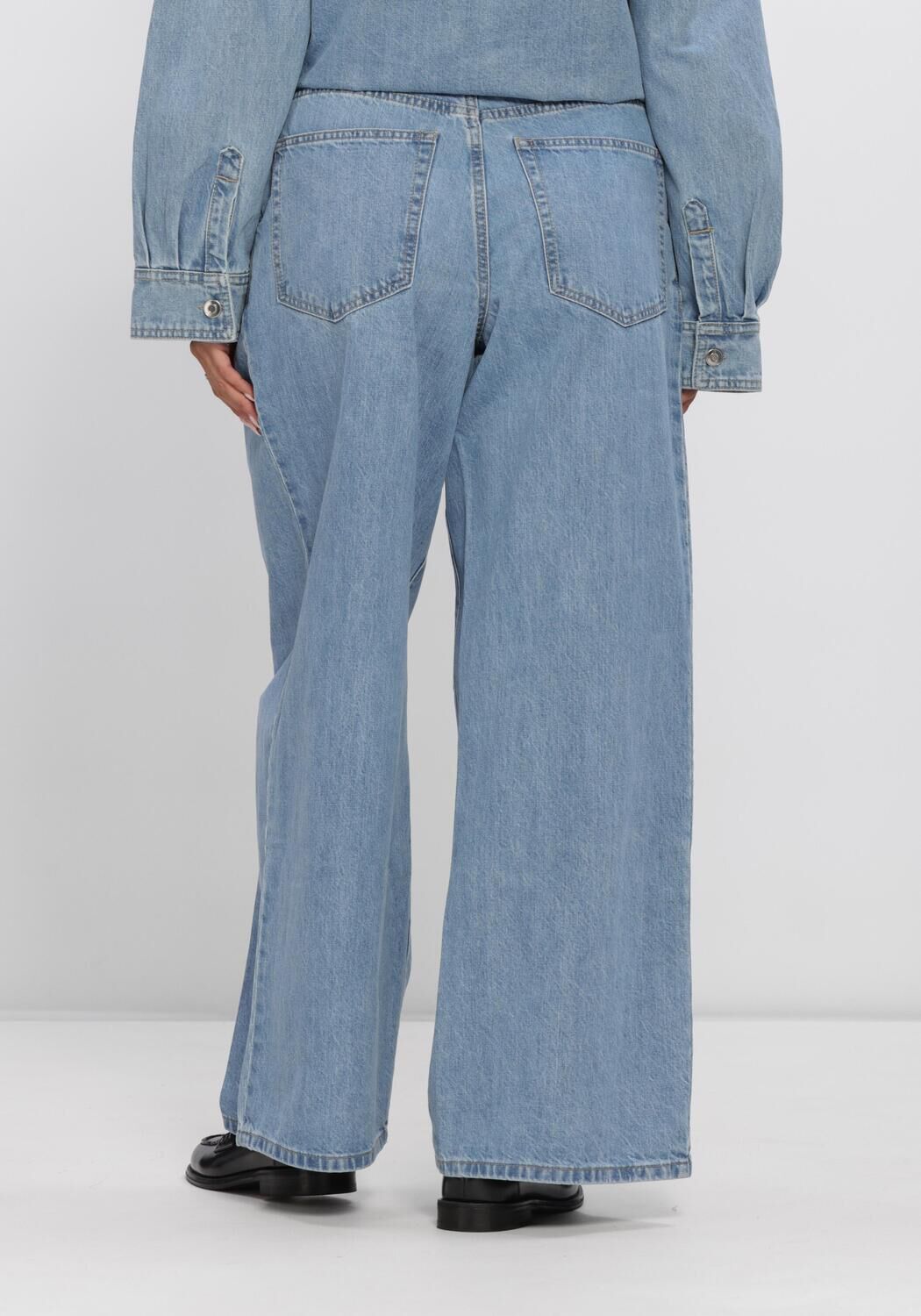 Lichtblauwe EDITED Jeans ALANI JEANS - large