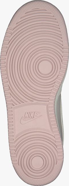 Witte NIKE Sneakers COURT BOROUGH LOW PREM - large