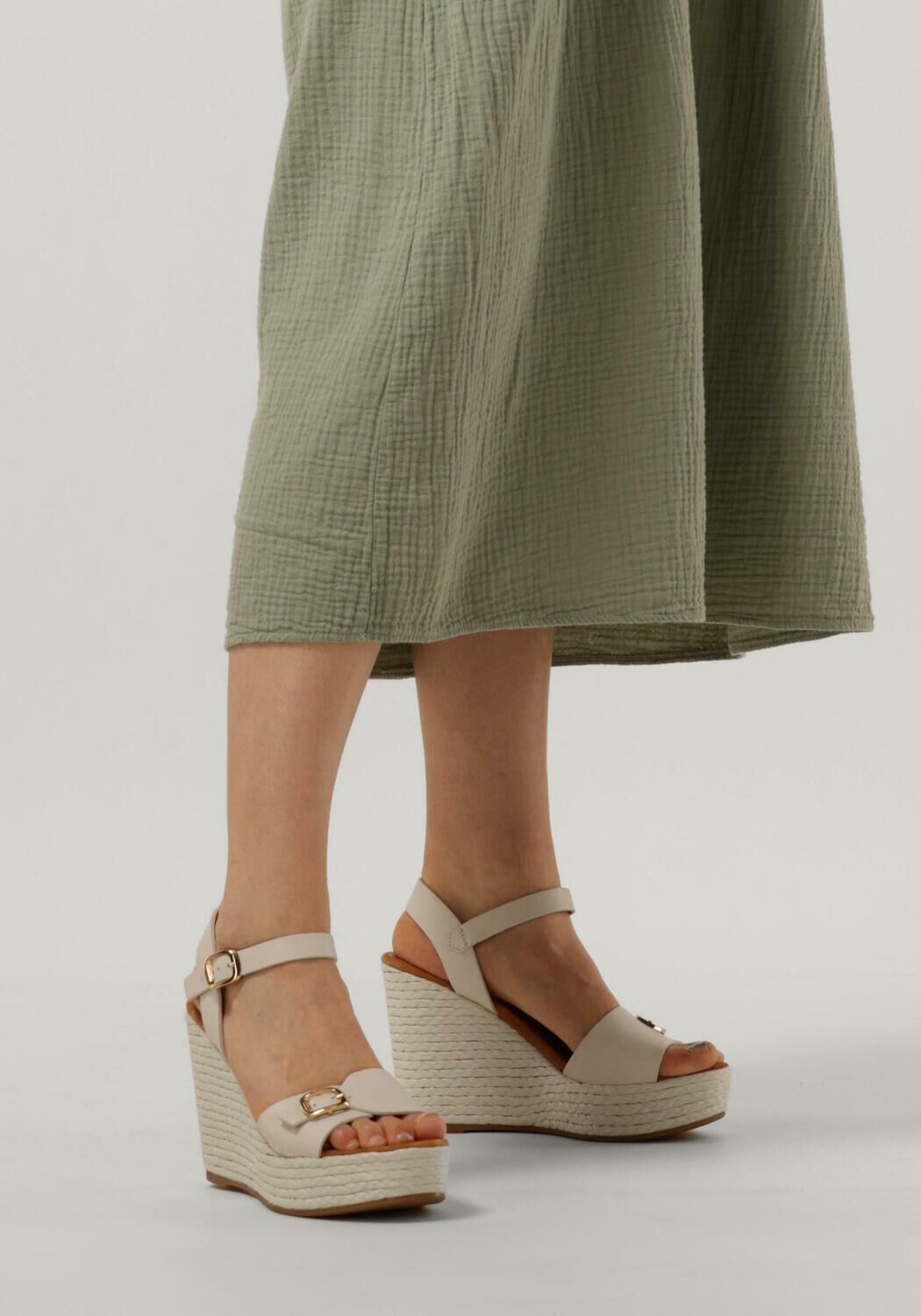 UNISA MELAO Sandales en beige - large