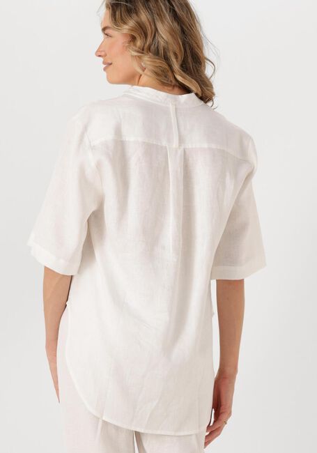 RESORT FINEST Haut SHORT SLEEVE BLOUSE en blanc - large