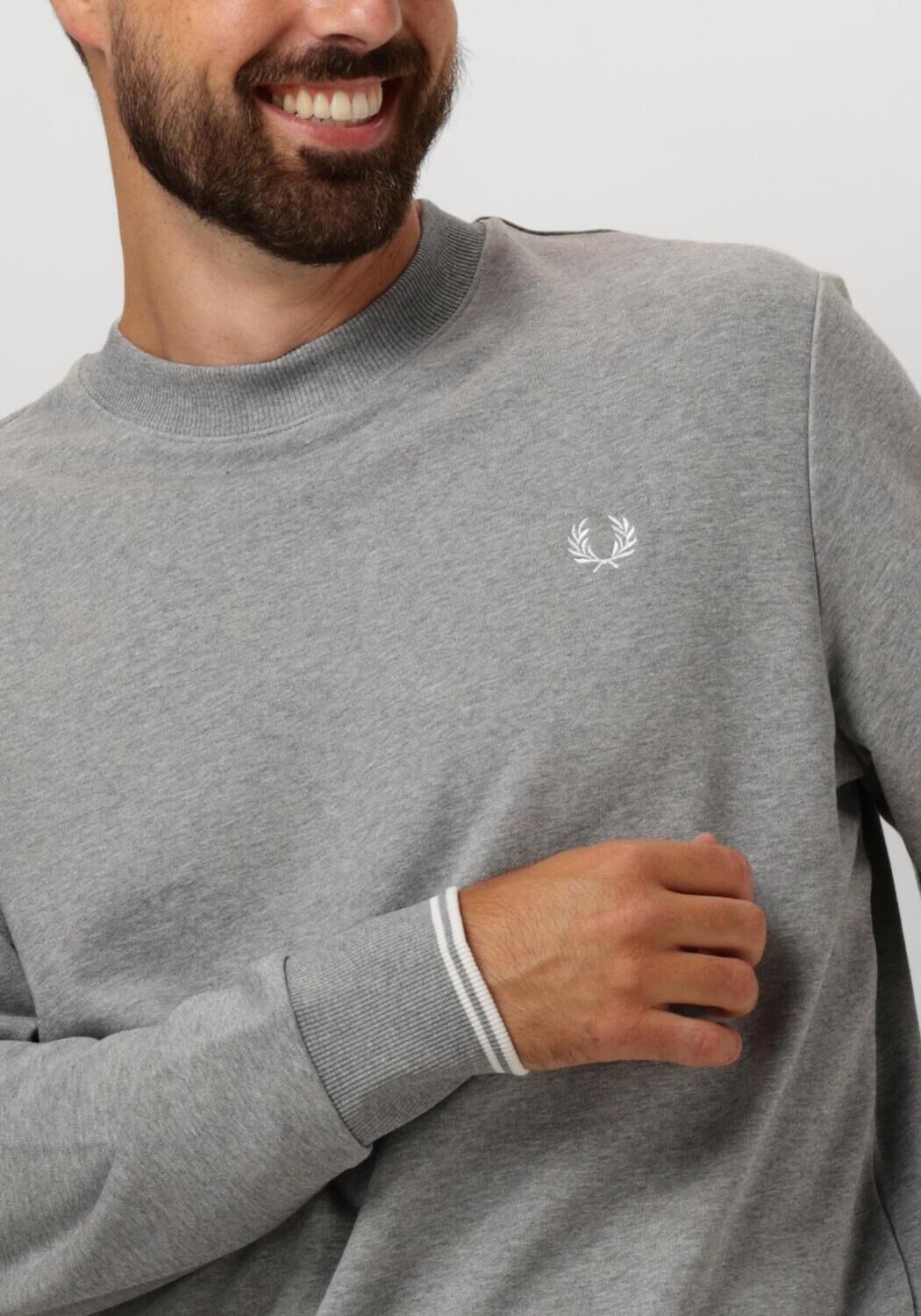 Grijze FRED PERRY Trui CREW NECK SWEATSHIRT Omoda