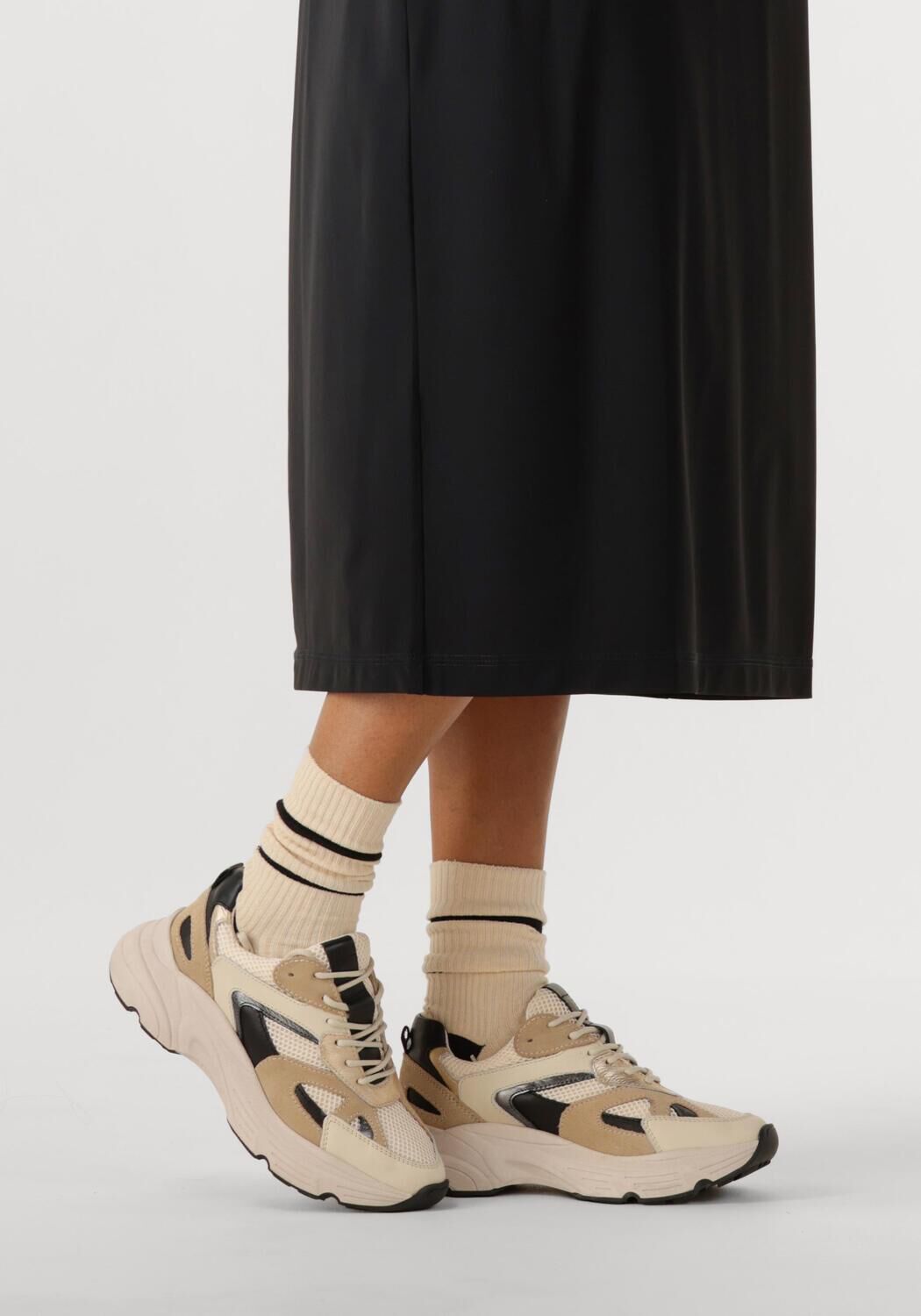 Beige BLASZ Sneakers TOKIO-08 - large