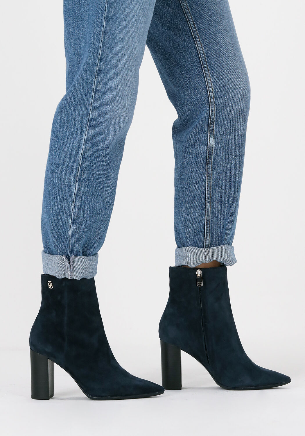 TOMMY HILFIGER TH HARDWARE STUD Bottines en bleu - large