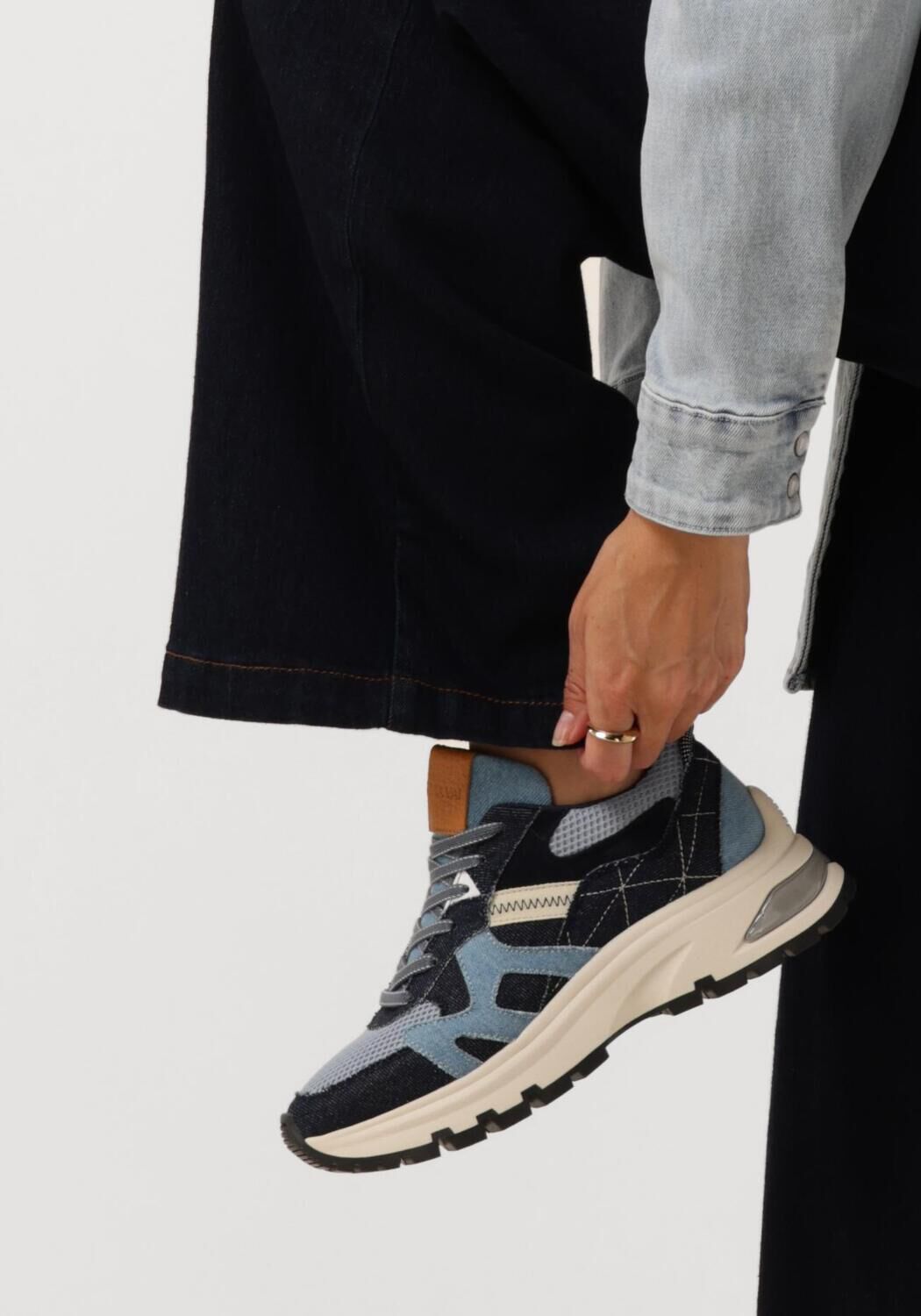 Blauwe VIA VAI Sneakers LIZ FINLEY - large