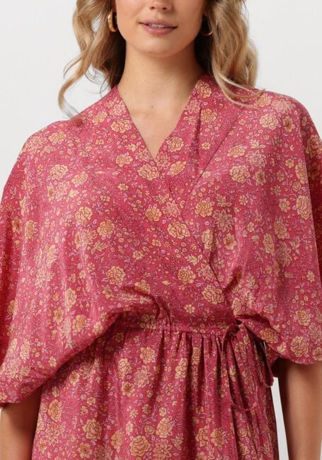 SISSEL EDELBO Robe midi BRENDA SILK WRAP DRESS en rose - large